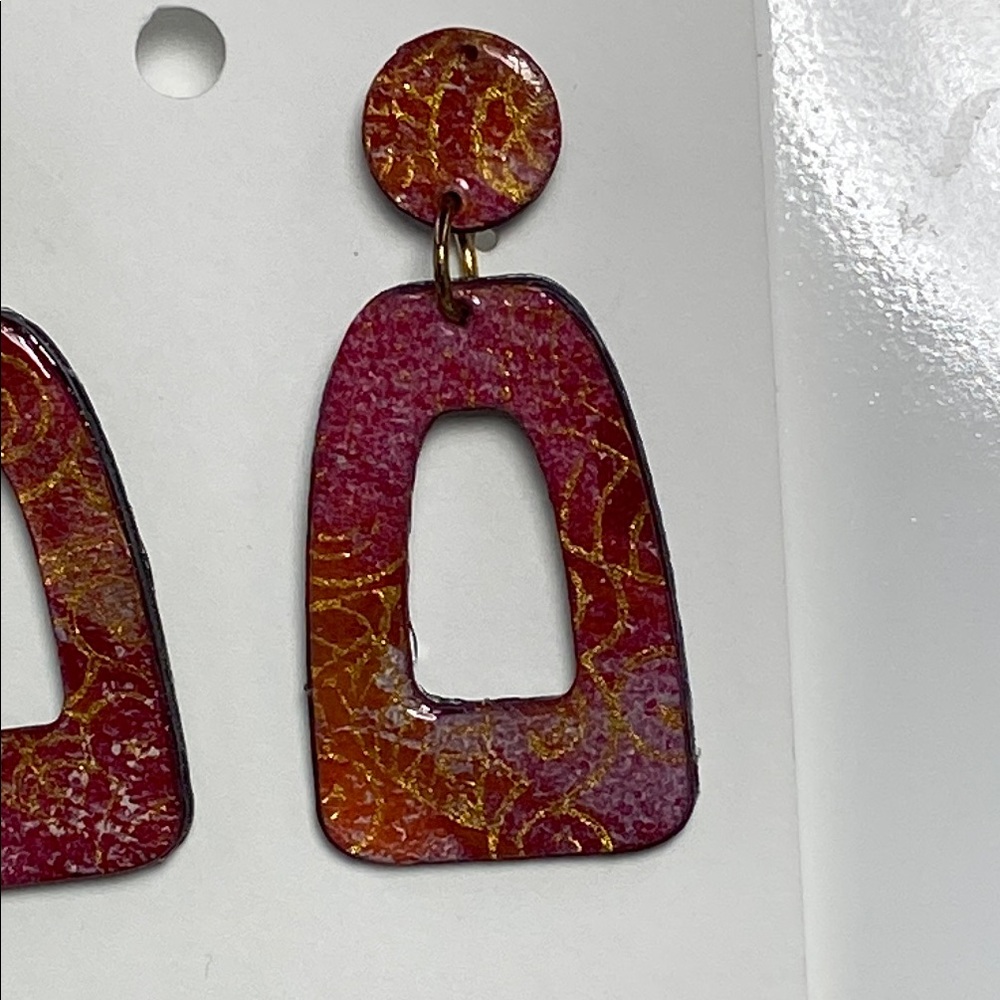 Unique Burgundy and Gold Dangle Earrings Hand Crafted - Picture 4 of 4